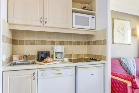 Pierre & Vacances Village Le Rouret Apartment 4 People - 1 Bedroom - Terrace Or Balcony, Appartement familial pour 4 personnes en Ardèche - Photo 4