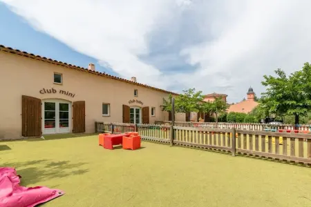 Pierre & Vacances Village Le Rouret Apartment 4 People - 1 Bedroom - Terrace Or Balcony, Appartement familial pour 4 personnes en Ardèche - Photo 32