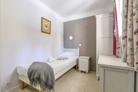Pierre & Vacances Village Le Rouret Studio 4 People - 1 Sleeping Area - Terrace Or Balcony, Appartement de vacances en Ardèche pour 4 personnes - Photo 4