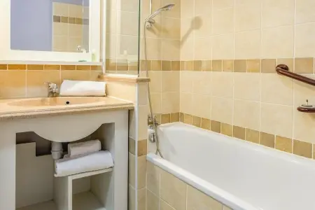 Pierre & Vacances Village Le Rouret Studio 4 People - 1 Sleeping Area - Terrace Or Balcony, Appartement de vacances en Ardèche pour 4 personnes - Photo 7