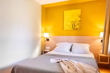 P&V Premium les Rives de Cannes Mandelieu Apartment 5 people - 1 bedroom - Terrace or balcony - River view - Renovated, Séjour luxueux près de Cannes - Photo 3