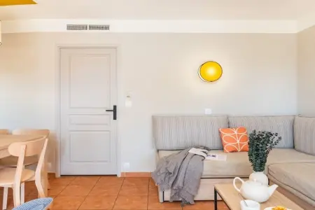 P&V Premium les Rives de Cannes Mandelieu Apartment 5 people - 1 bedroom - Terrace or balcony - River view - Renovated, Séjour luxueux près de Cannes - Photo 18