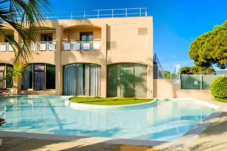 P&V Premium les Rives de Cannes Mandelieu Apartment 5 people - 1 bedroom - Terrace or balcony - Renovated, Escapade intelligente avec piscine - Photo 19