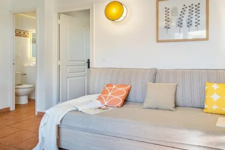 P&V Premium les Rives de Cannes Mandelieu Apartment 4 people - 1 bedroom - Terrace - Garden level - Renovated, Appartement en bord de rivière près de Cannes - Photo 15