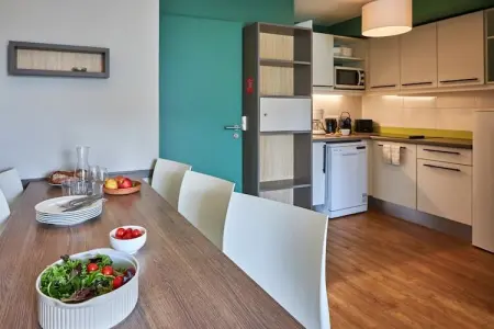 Pierre & Vacances Le Chant des Oiseaux Apartment 6 people - 2 bedrooms - Terrace or balcony, Appartement Familial Courseulles pour 6 - Photo 2