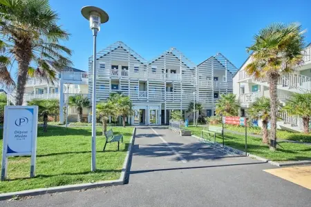 Pierre & Vacances Le Chant des Oiseaux Apartment 6 people - 2 bedrooms - Terrace or balcony, Appartement Familial Courseulles pour 6 - Photo 28