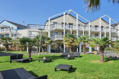 Pierre & Vacances Le Chant des Oiseaux House 6 people - 2 bedrooms - Terrace or balcony, Chalet côtier pour 6 personnes avec piscine - Photo 33