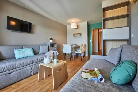 Pierre & Vacances Le Chant des Oiseaux Apartment 5 people - 1 bedroom - Terrace or balcony - Bocage view, Superbe appartement avec vue sur la rivière pour 5 personnes - Photo 10