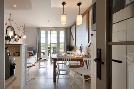 P&V Premium Résidence & Spa à Houlgate Apartment 4 people - 1 bedroom - Terrace or balcony, Appartement premium en Normandie pour 4 - Photo 10