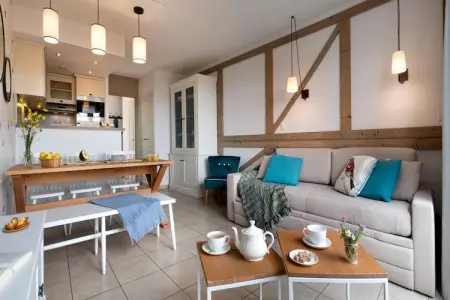 P&V Premium Résidence & Spa à Houlgate House 6 people - 2 bedrooms - Duplex -Terrace, Maison normande esthétique pour 6 personnes avec piscine - Photo 2