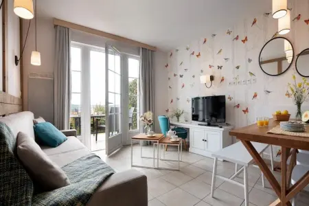 P&V Premium Résidence & Spa à Houlgate House 6 people - 2 bedrooms - Duplex -Terrace, Maison normande esthétique pour 6 personnes avec piscine - Photo 8