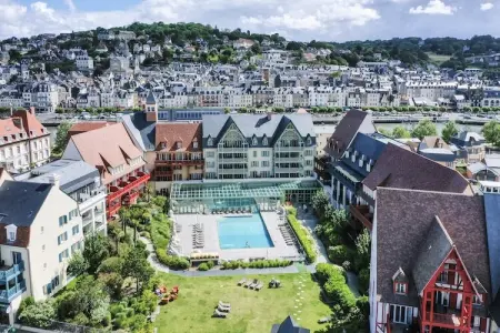 Pierre &Vacances Premium Presqu'île de La Touques Apartment 6 people - 2 bedrooms - Terrace or balcony - Harbor buildings, Appartement Scenic Harbour pour 6 personnes à Deauville - Photo 38