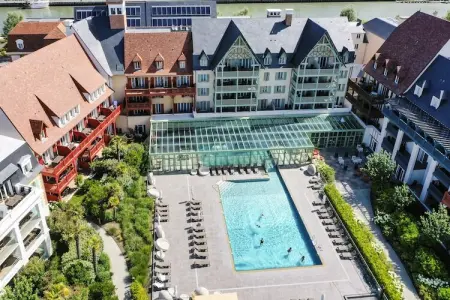 Pierre &Vacances Premium Presqu'île de La Touques Apartment 6 people - 2 bedrooms - Terrace or balcony - Duplex - Harbor buildin, Duplex à Deauville pour 6 avec terrasse - Photo 35