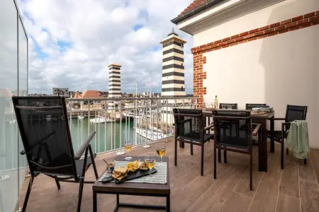 Pierre &Vacances Premium Presqu'île de La Touques Apartment 6 people - 2 bedrooms - Street side - Harbor buildings, Appartement pittoresque à Deauville pour 6 - Photo 7