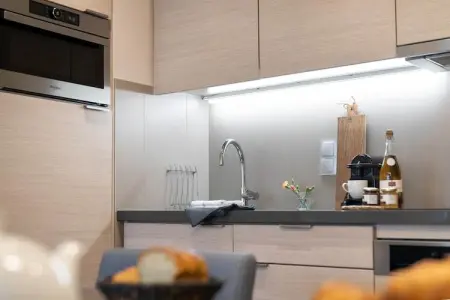 Pierre &Vacances Premium Presqu'île de La Touques Apartment 4 people - 1 bedroom - Terrace or balcony - Harbor buildings, Appartement avec vue sur le port de Deauville pour 4 personnes - Photo 3