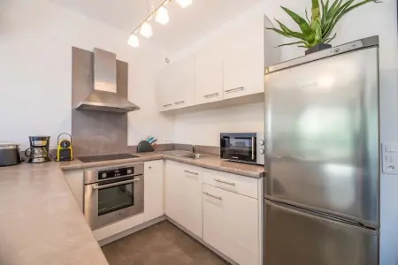 Résidence Premium P&V Les Villas de Porto-Vecchio Apartment - 6 people - 2 bedrooms - Air conditioned - Terrace, Appartement Lecci avec piscine extérieure - Photo 3