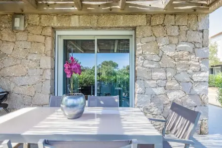 Résidence Premium P&V Les Villas de Porto-Vecchio Apartment - 6 people - 2 bedrooms - Air conditioned - Terrace, Appartement Lecci avec piscine extérieure - Photo 6