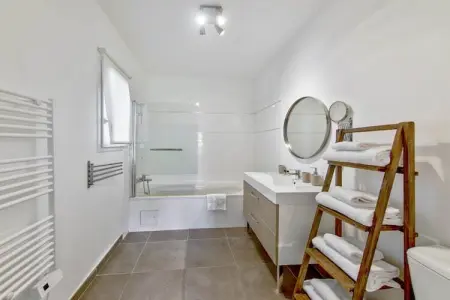 Résidence Premium P&V Les Villas de Porto-Vecchio House for 6 people - 2 bedrooms - Spacious - Air conditioning - Terrace, Appartement corse avec pergola - Photo 4