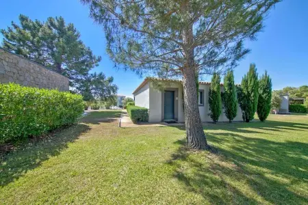 Résidence Premium P&V Les Villas de Porto-Vecchio House for 6 people - 2 bedrooms - Spacious - Air conditioning - Terrace, Appartement corse avec pergola - Photo 34