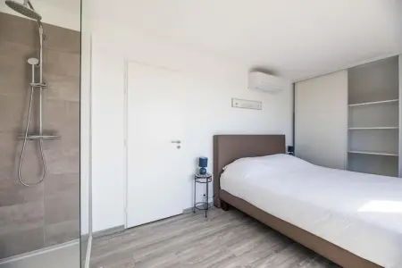 Résidence PV Les Terrasses d'Arsella House - 6 people - 3 bedrooms - Duplex - Air conditioned - 4m private swimming pool - Terra, Plaine corse baignée de soleil - Photo 22