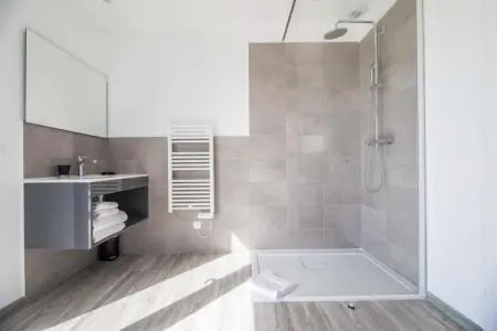 Résidence PV Les Terrasses d'Arsella House - 6 people - 3 bedrooms - Duplex - Air conditioned - 4m private swimming pool - Terra, Plaine corse baignée de soleil - Photo 24