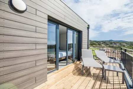 Résidence PV Les Terrasses d'Arsella House - 6 people - 3 bedrooms - Duplex - Air conditioned - 4m private swimming pool - Terra, Plaine corse baignée de soleil - Photo 25
