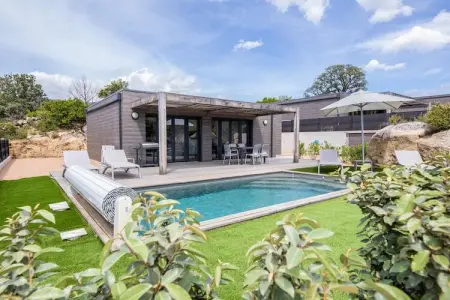 Résidence PV Les Terrasses d'Arsella House - 6 people - 3 bedrooms - Air conditioned - 7m private swimming pool - Garden, Havre de paix en Corse avec jardin - Photo 30