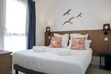 Résidence P&V Premium Les Villas d’Olonne House - 8 people - 4 bedrooms - Duplex - Individual swimming pool, Villa de luxe avec piscine privée pour 8 personnes - Photo 2