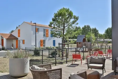 Résidence P&V Premium Les Villas d’Olonne House - 8 people - 4 bedrooms - Duplex - Individual swimming pool, Villa de luxe avec piscine privée pour 8 personnes - Photo 10