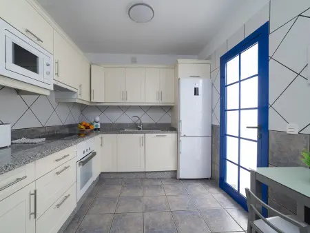 Villa avec piscine privée - Yaiza, Villa 6 personnes à Playa Blanca - Photo 9