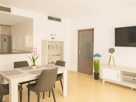 Bungalow moderne sur plage avec climatisation et wifi, idéal pour vacances en famille - Photo 3