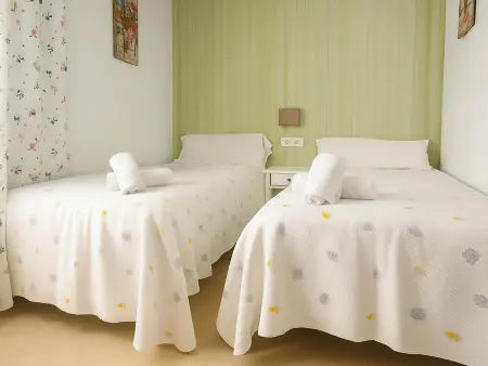 Bungalow moderne sur plage avec climatisation et wifi, idéal pour vacances en famille - Photo 10