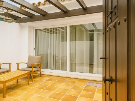 Bungalow moderne sur plage avec climatisation et wifi, idéal pour vacances en famille - Photo 14