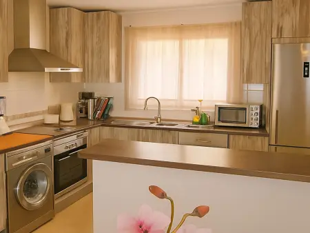 Bungalow moderne sur plage avec climatisation et wifi, idéal pour vacances en famille - Photo 17