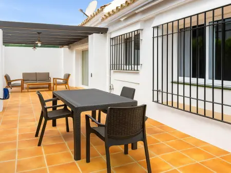 Bungalow moderne sur plage avec climatisation et wifi, idéal pour vacances en famille - Photo 20