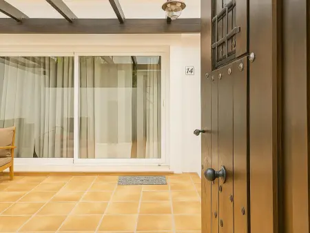 Bungalow moderne sur plage avec climatisation et wifi, idéal pour vacances en famille - Photo 21