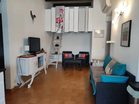 Appartement 3 pièces avec piscine et tennis, à 500m de la plage, climatisé, parking privé - Photo 3