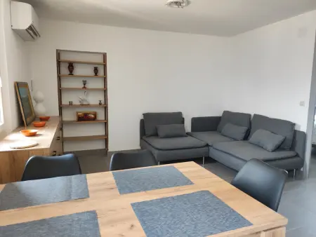 Appartement rénové avec clim, piscine, WiFi et parking à Palau-del-Vidre - Photo 8