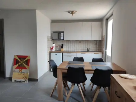 Appartement rénové avec clim, piscine, WiFi et parking à Palau-del-Vidre - Photo 10