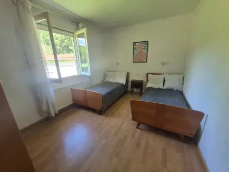 Villa climatisée avec grand jardin, animaux admis - Photo 5