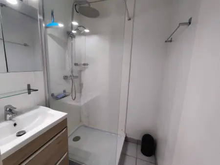 Appartement 3 pers avec piscine, terrasse et parking privé - Photo 10