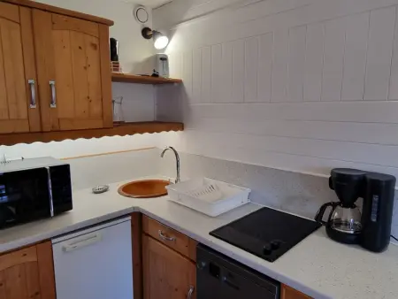 Studio rénové, animaux admis - 4 pers., vue pistes - Photo 3