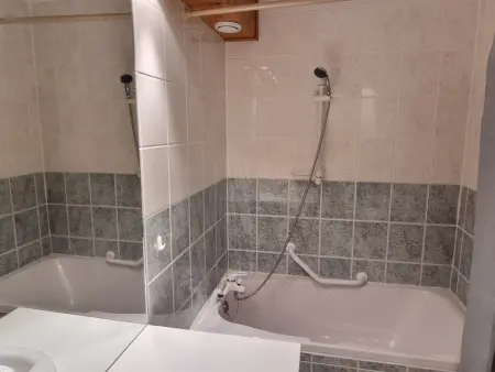 Studio rénové, animaux admis - 4 pers., vue pistes - Photo 7