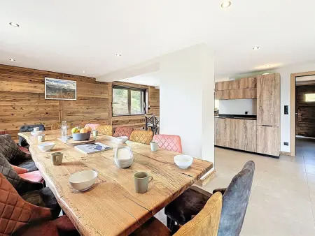 Chalet savoyard, animaux OK, parking - 14 pers., Chalet 14 personnes à La Toussuire - Photo 3