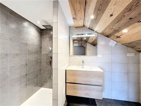 Chalet savoyard, animaux OK, parking - 14 pers., Chalet 14 personnes à La Toussuire - Photo 8