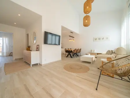 Appartement moderne à Pineda de Mar pour 6 personnes, proche mer, avec terrasse et lave-vaisselle - Photo 2