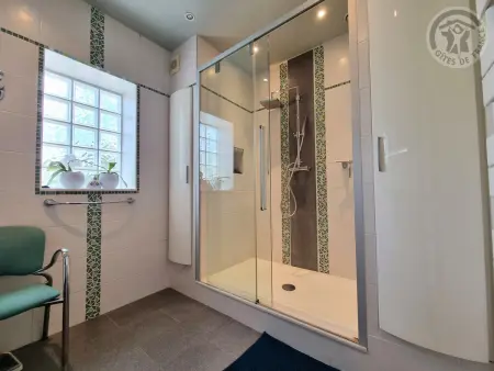 Villa spacieuse avec spa et jardin privé - Proche Paris - Photo 7