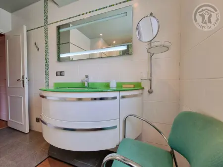 Villa spacieuse avec spa et jardin privé - Proche Paris - Photo 31