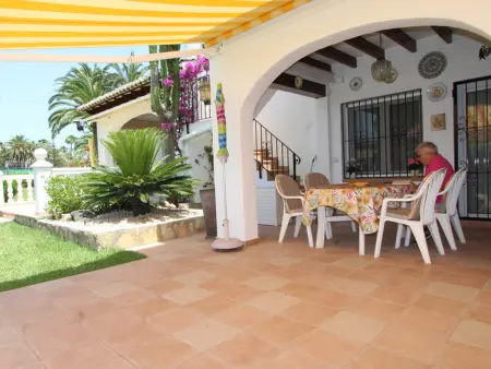 Moraira : Location pour 4 avec piscine, proche plage et tennis - Photo 9