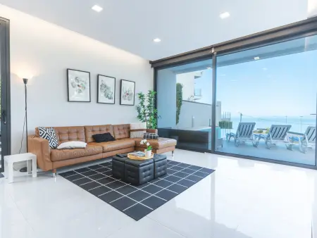 Villa avec piscine, parking - 6 pers., Villa 6 personnes à Arco da Calheta - Photo 3